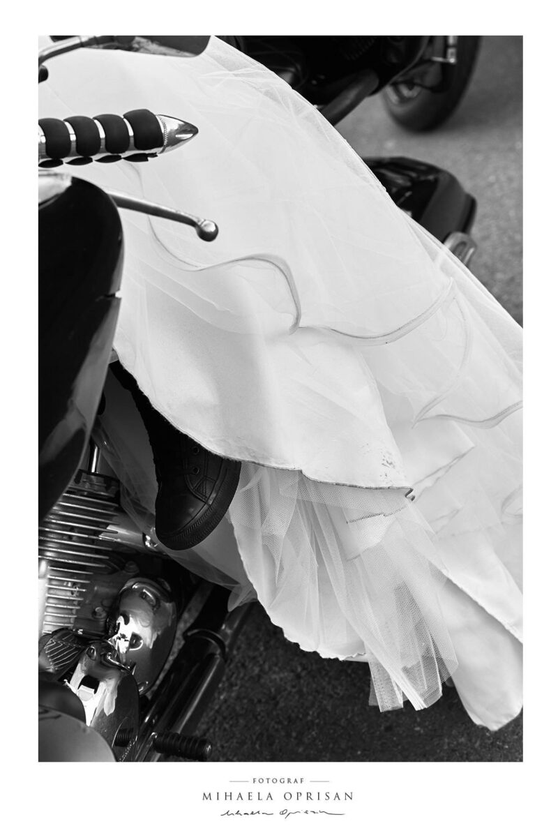 trash the dress, motociclete, Rarau, fotograf trash the dress